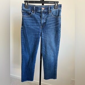 Express Dark Wash High Rise Straight Jeans Raw Hem Size 26